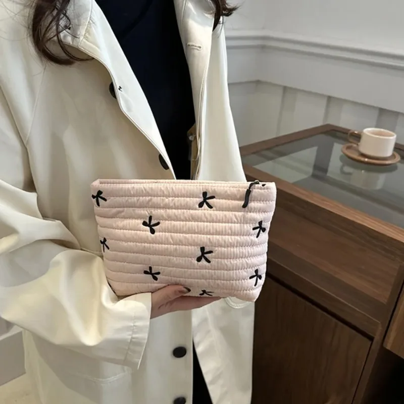 حقيبة مكياج لطيفة بسحاب، حقيبة - مراجعة Embroidery Bag وسعره