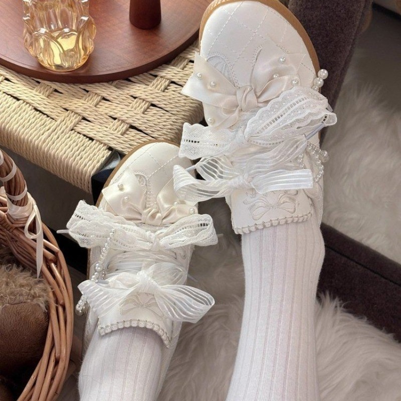 أحذية رياضية مسطحة بتصميم لولي - مراجعة Embroidery Garments وسعره