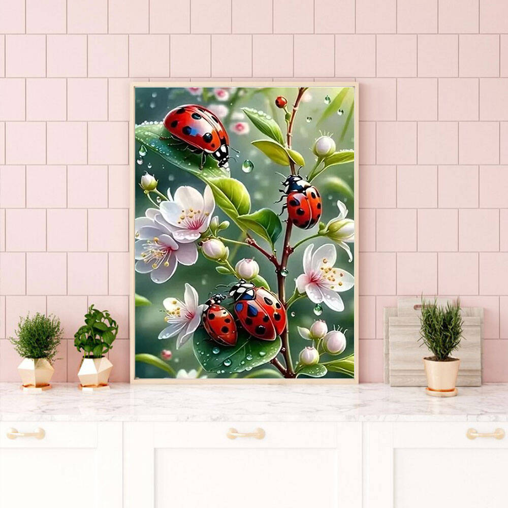 لوحة ماسية ، ديكور منزلي ، حيو - مراجعة Embroidery Lady Bug وسعره